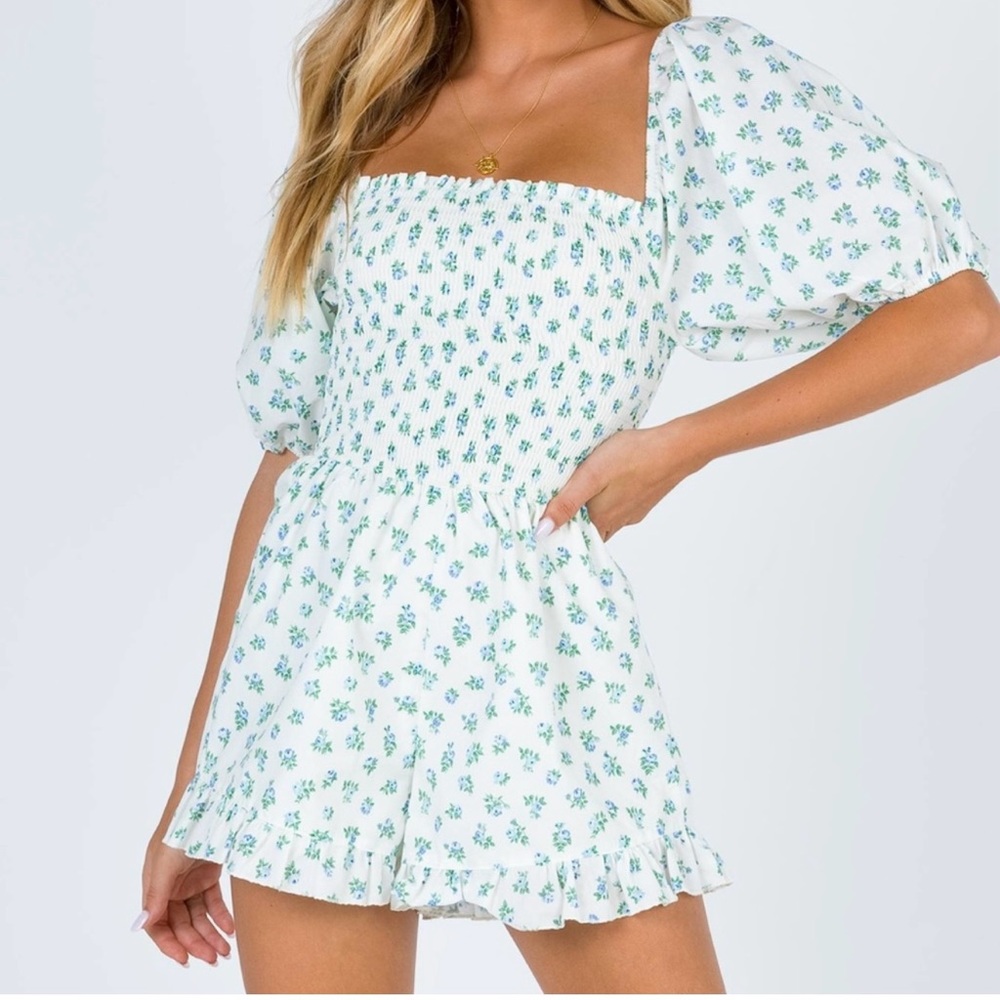 Princess Polly floral romper size US 2